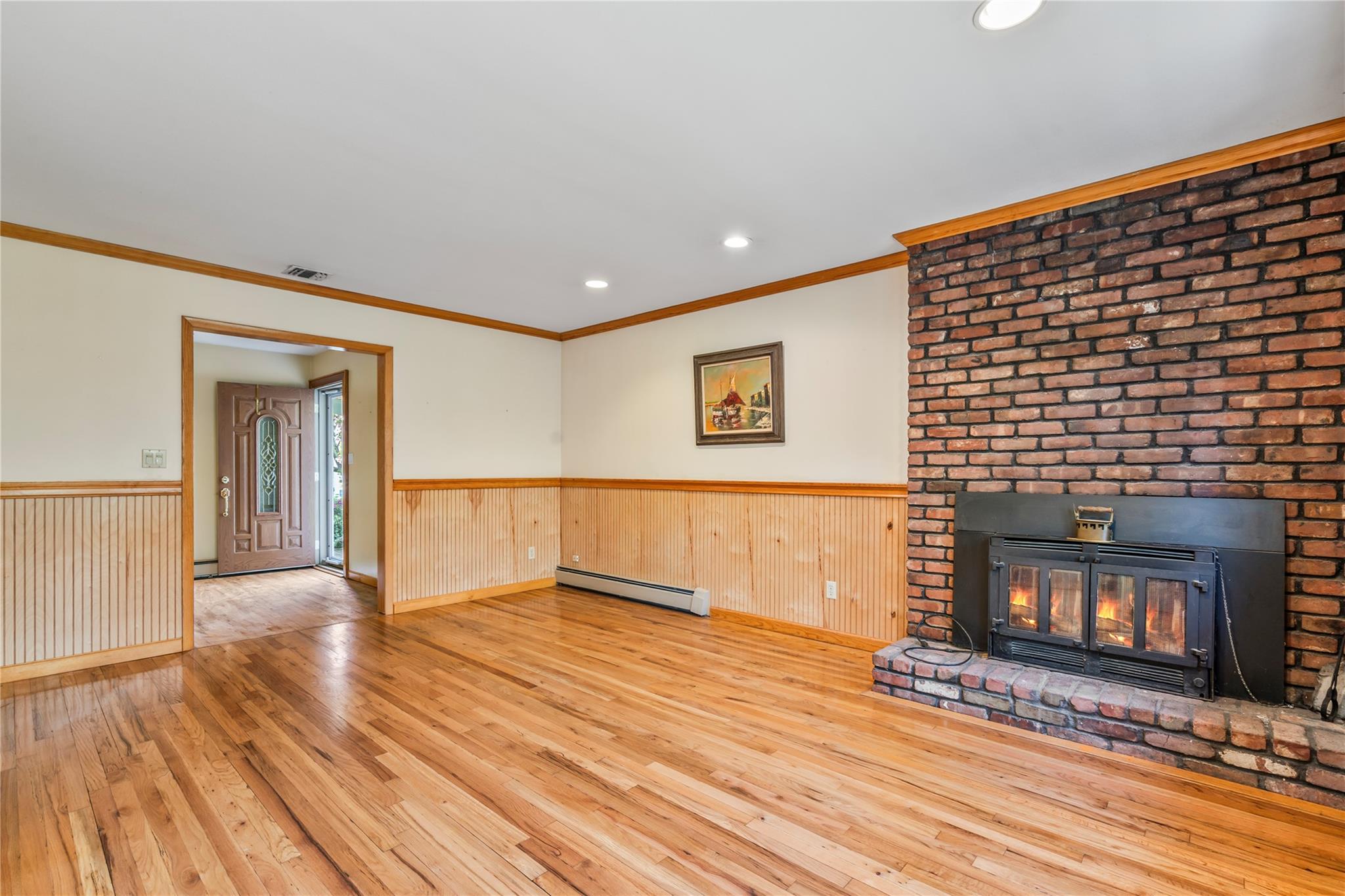 359 Old Bridge Road, East Northport, New York image 6