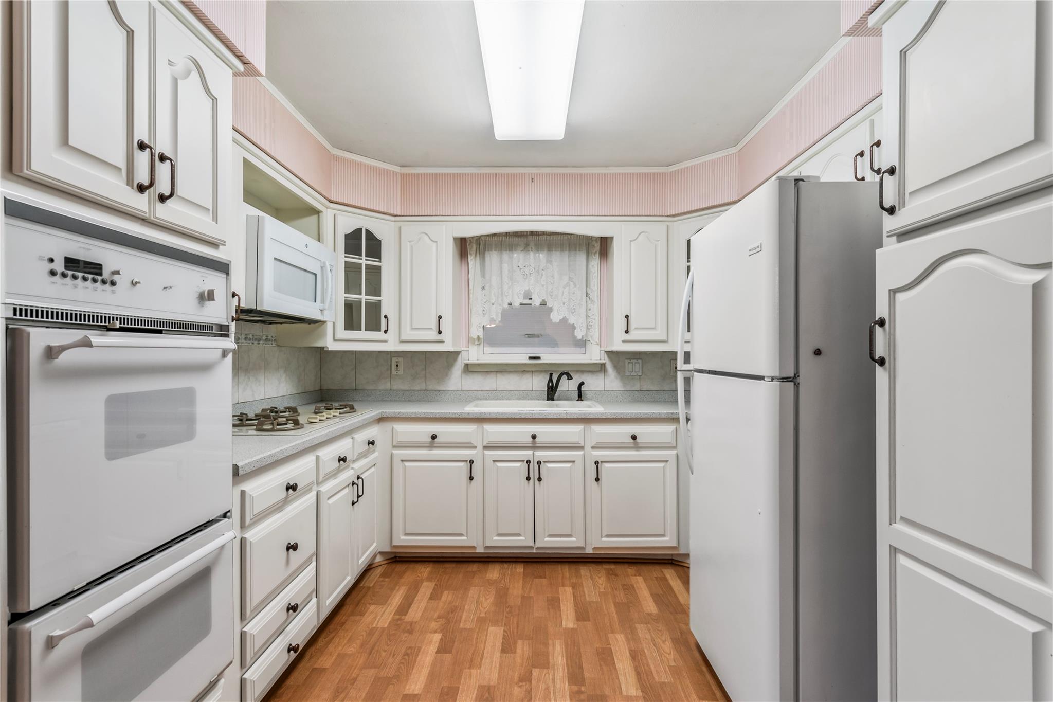 359 Old Bridge Road, East Northport, New York image 8
