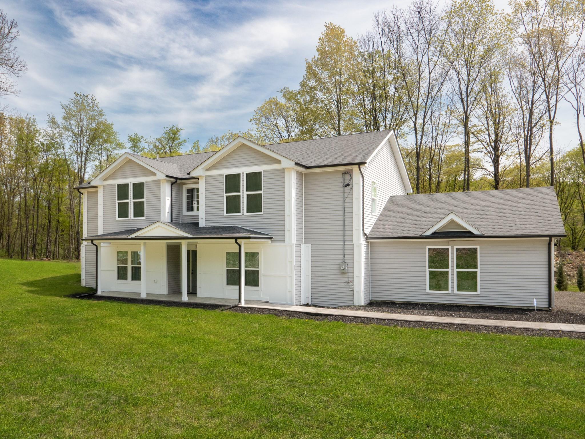 82 Hampton Road, Marlboro, New York image 1