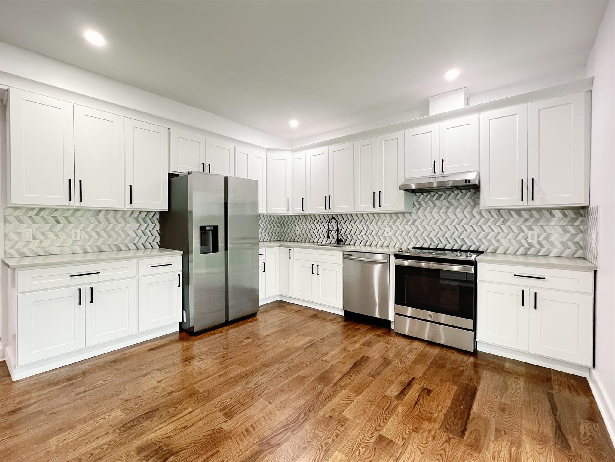 82 Hampton Road, Marlboro, New York image 7