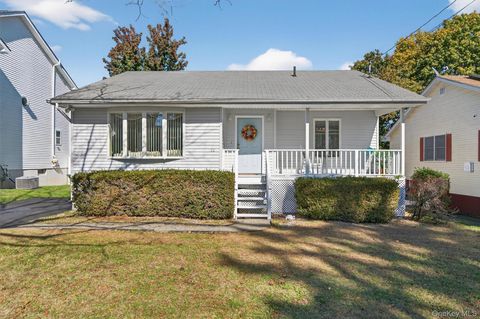 Photo of 12 State Street, Middletown, NY 10940 (MLS # 926200) Photo of 12 State Street, Middletown, NY 10940 (MLS # 926200)
