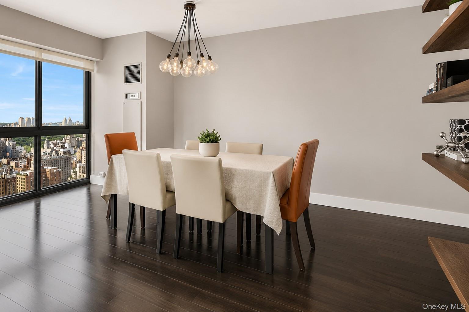 200 E 61st Street 35B