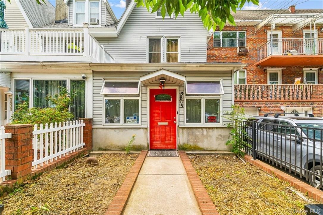 3805 Sedgwick Avenue