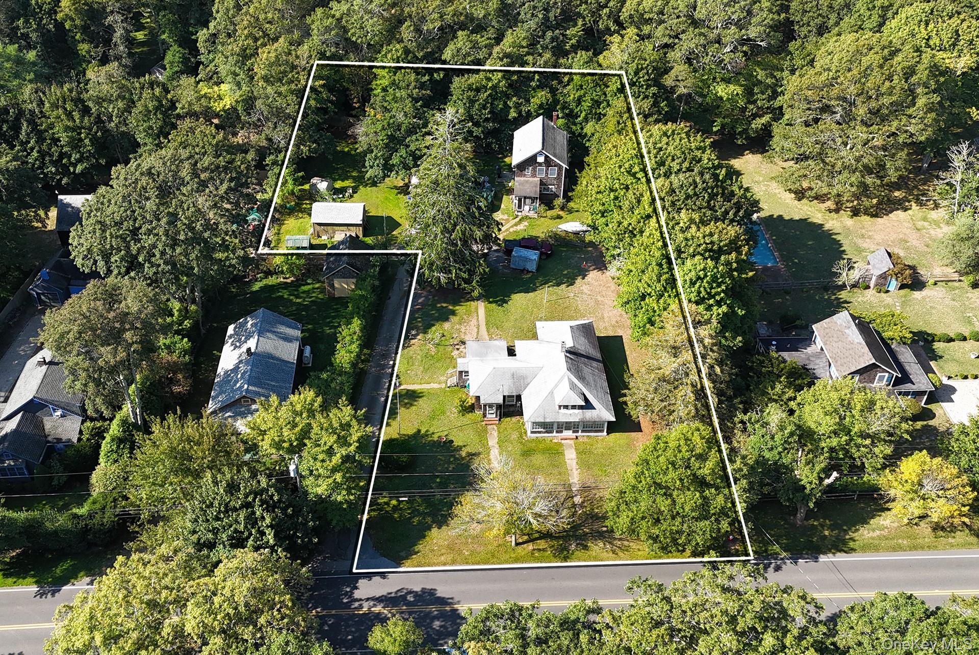 540 Abrahams Path