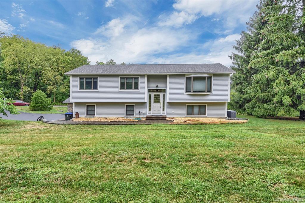 Photo of 6 Emily Lane, Monroe, NY 10950 (MLS # 963495)