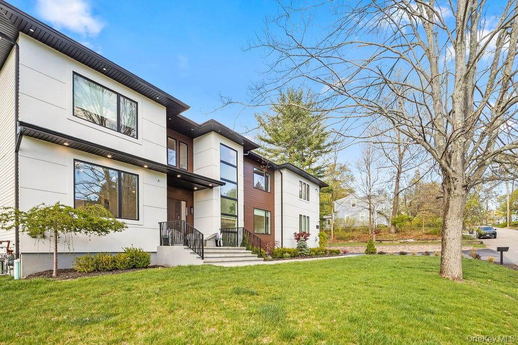 5 Blue Bird Road