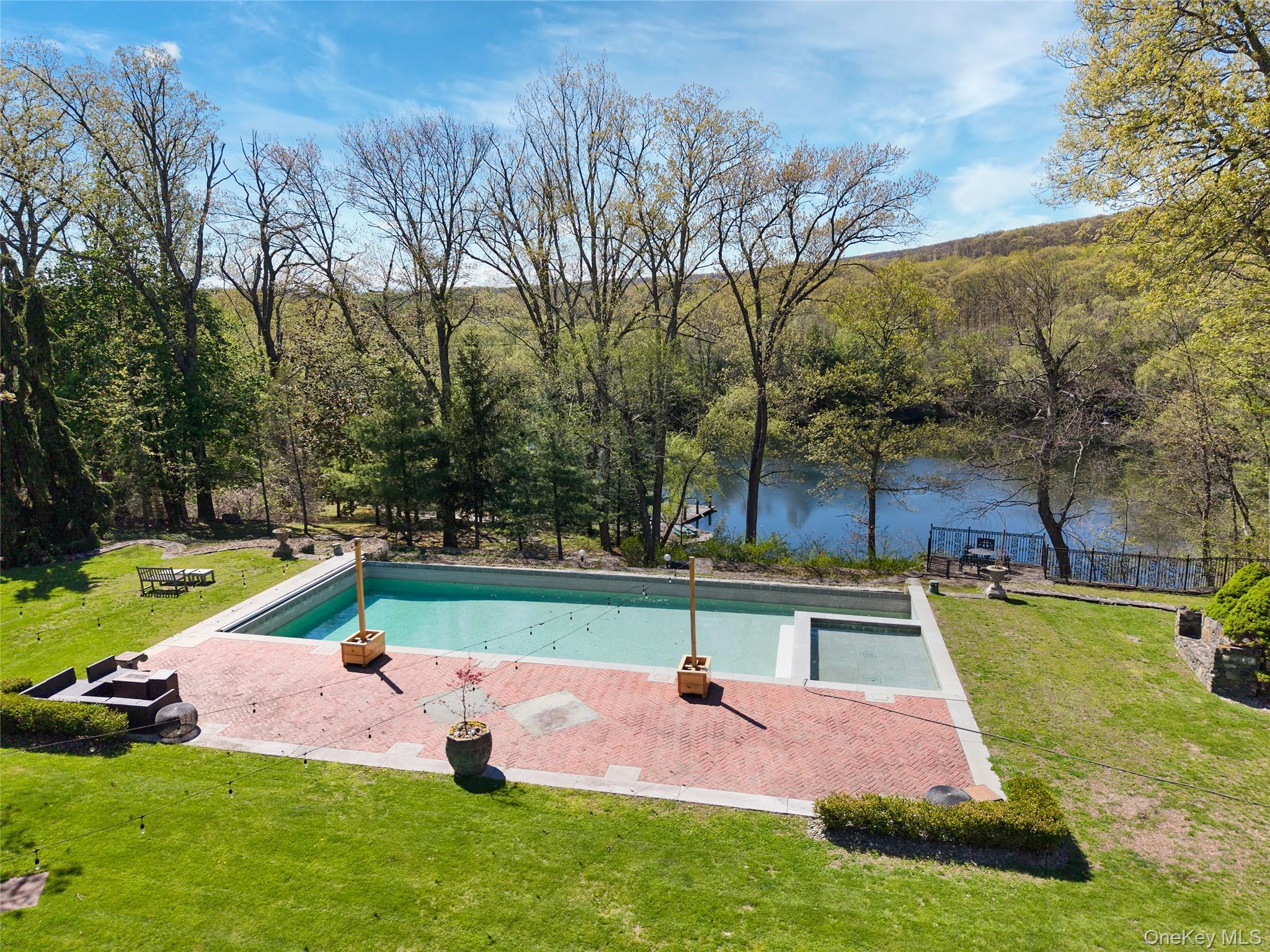 14 Castleton Drive