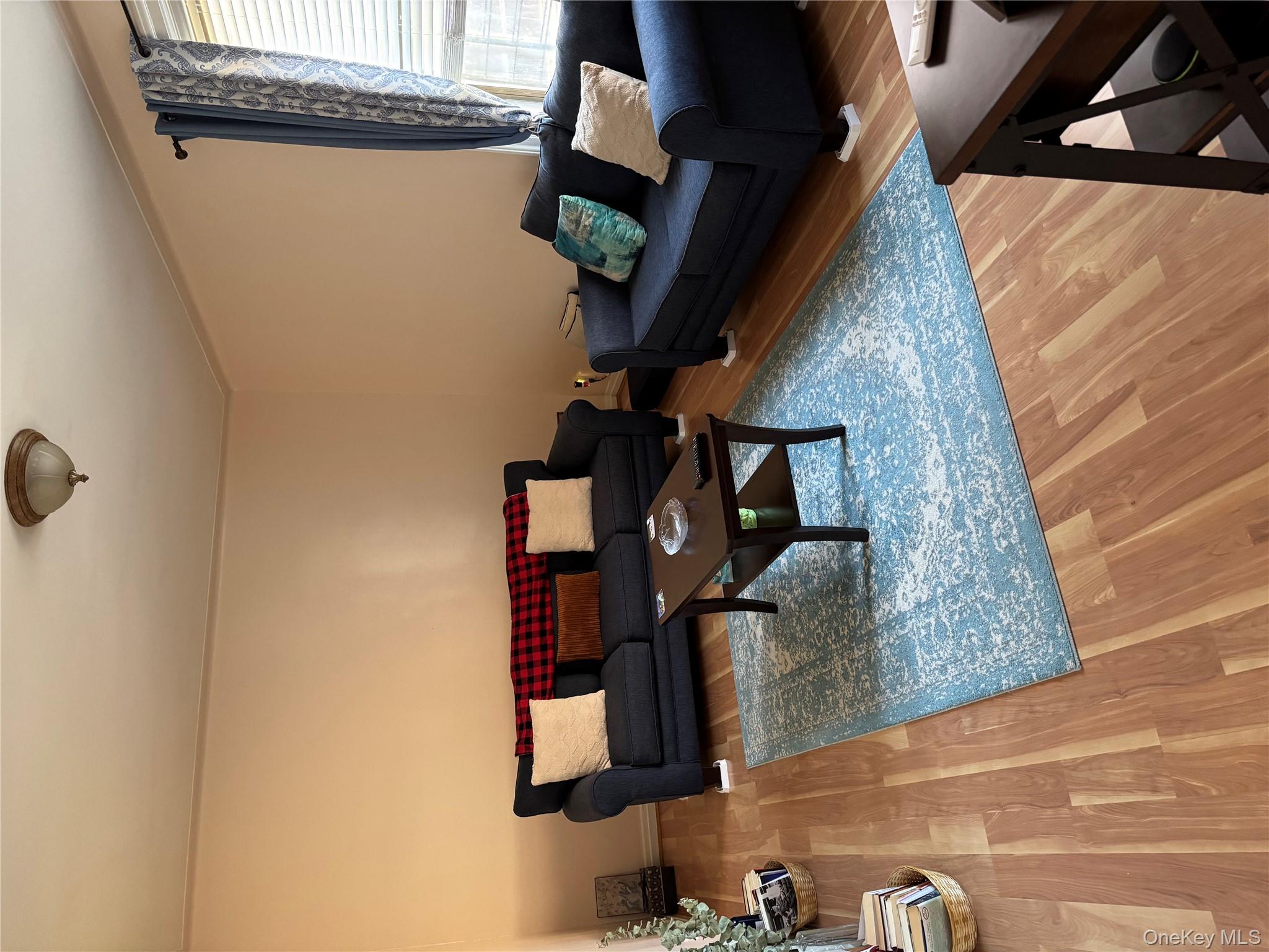 2922 Barnes Avenue 6D