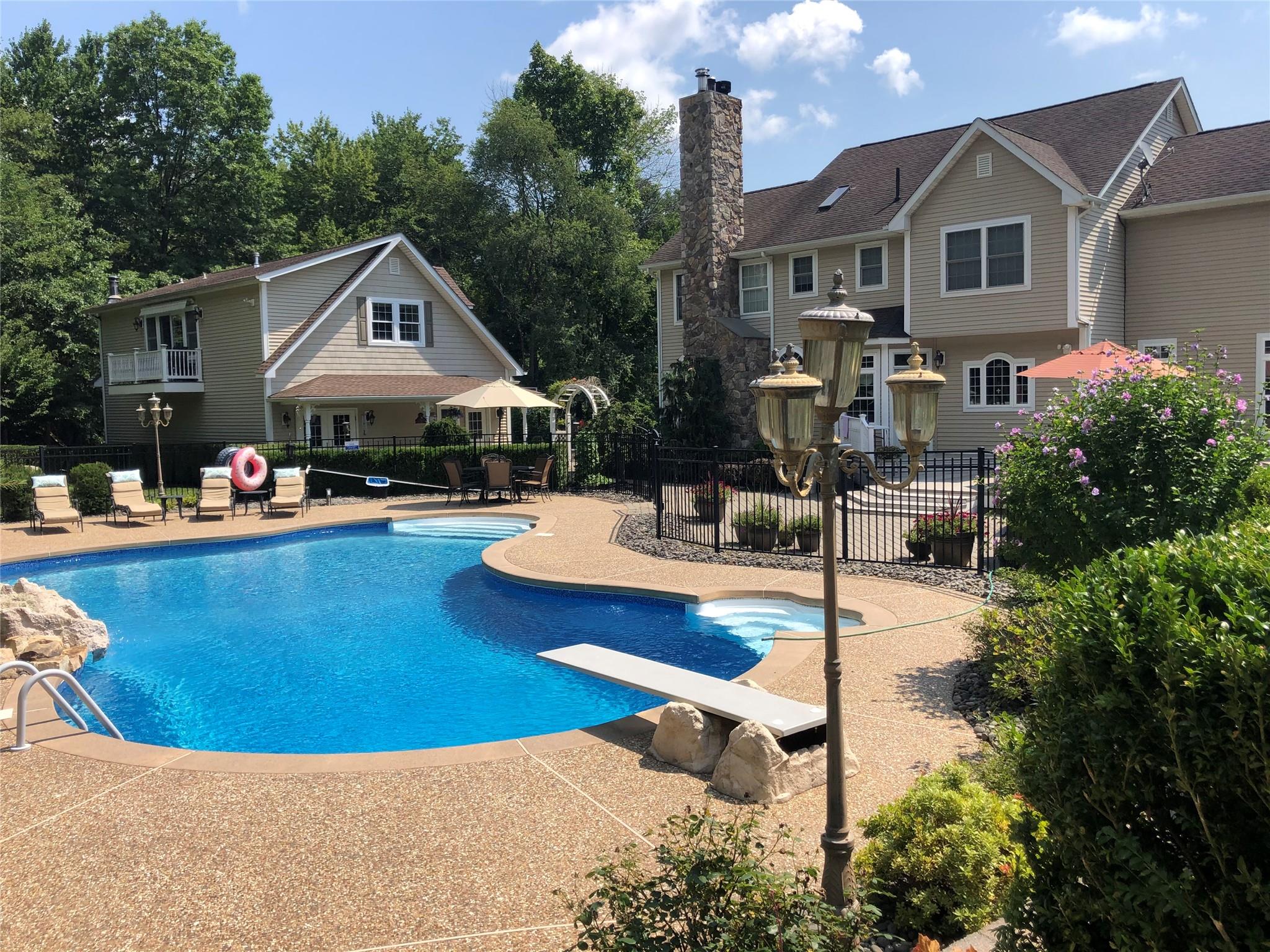 34 Satriano Court, Montgomery, New York image 31