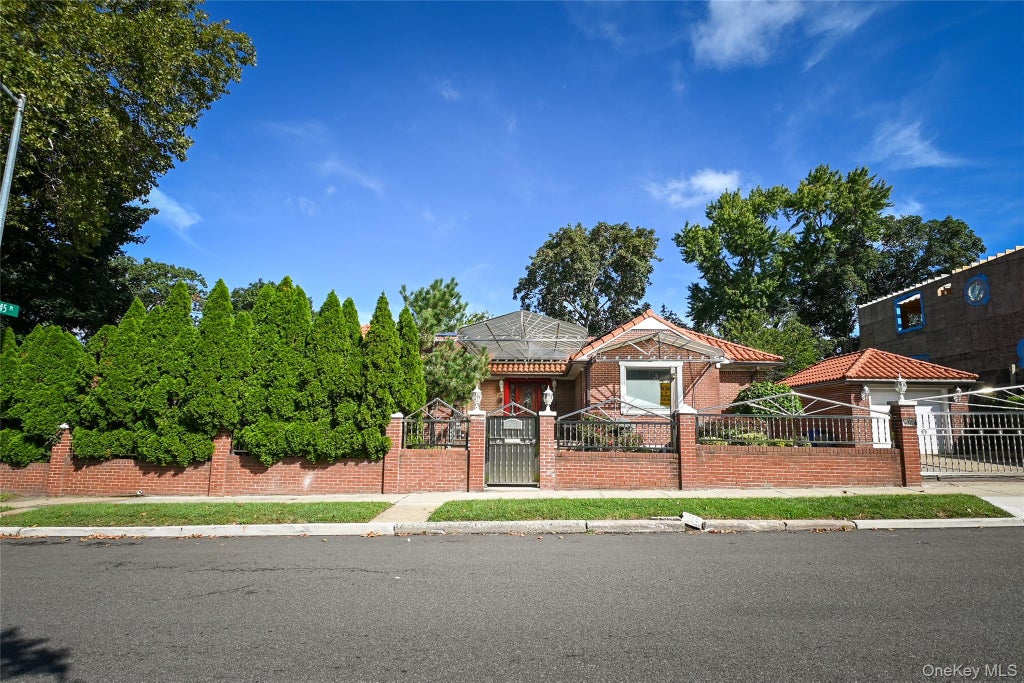 Photo of 14527 13th Avenue, Whitestone, NY 11357 (MLS # 1054296)