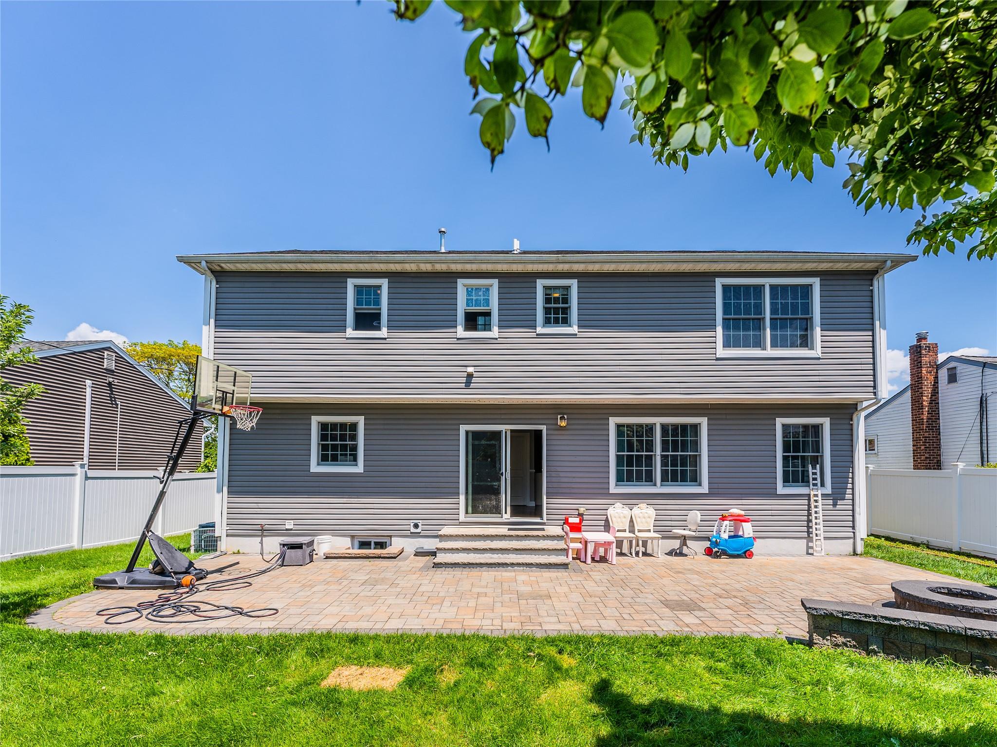 20 Frederick Drive, Plainview, New York image 30