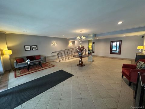 241-20 Northern Boulevard Unit 1M, Douglaston, NY 11362 - MLS#: 852733