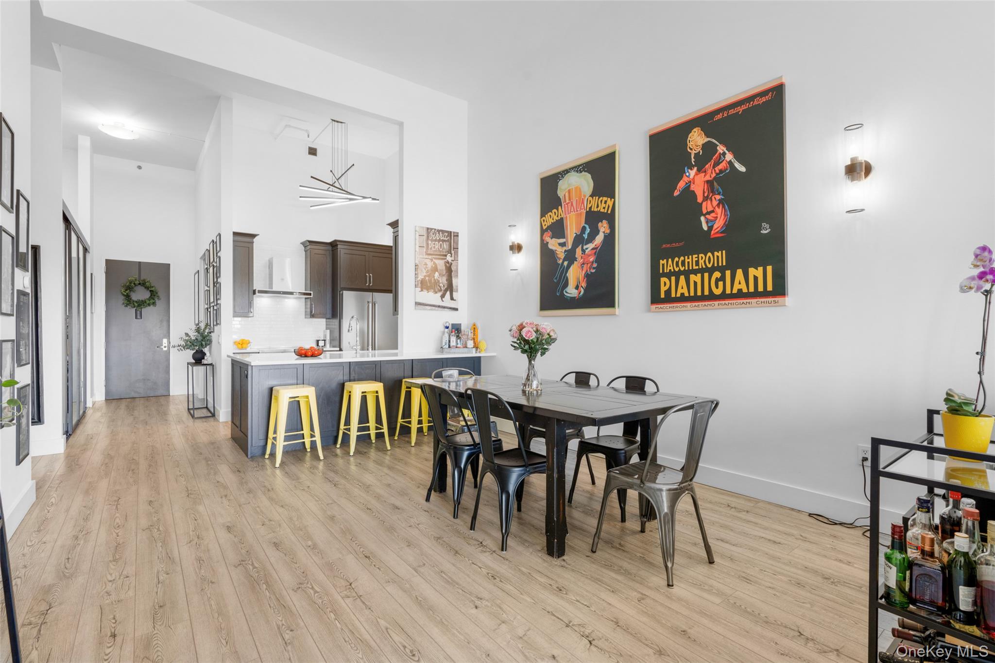 25 Leroy Place PH08