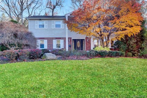 165 Tara Drive, Roslyn, NY 11576 - MLS#: 938142