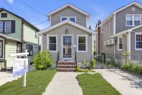 218-31 110 Avenue Queens Village NY 11429