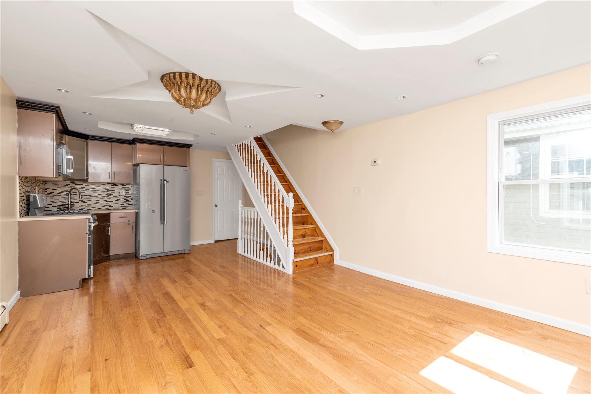 218-31 110 Avenue, Queens Village, New York image 4
