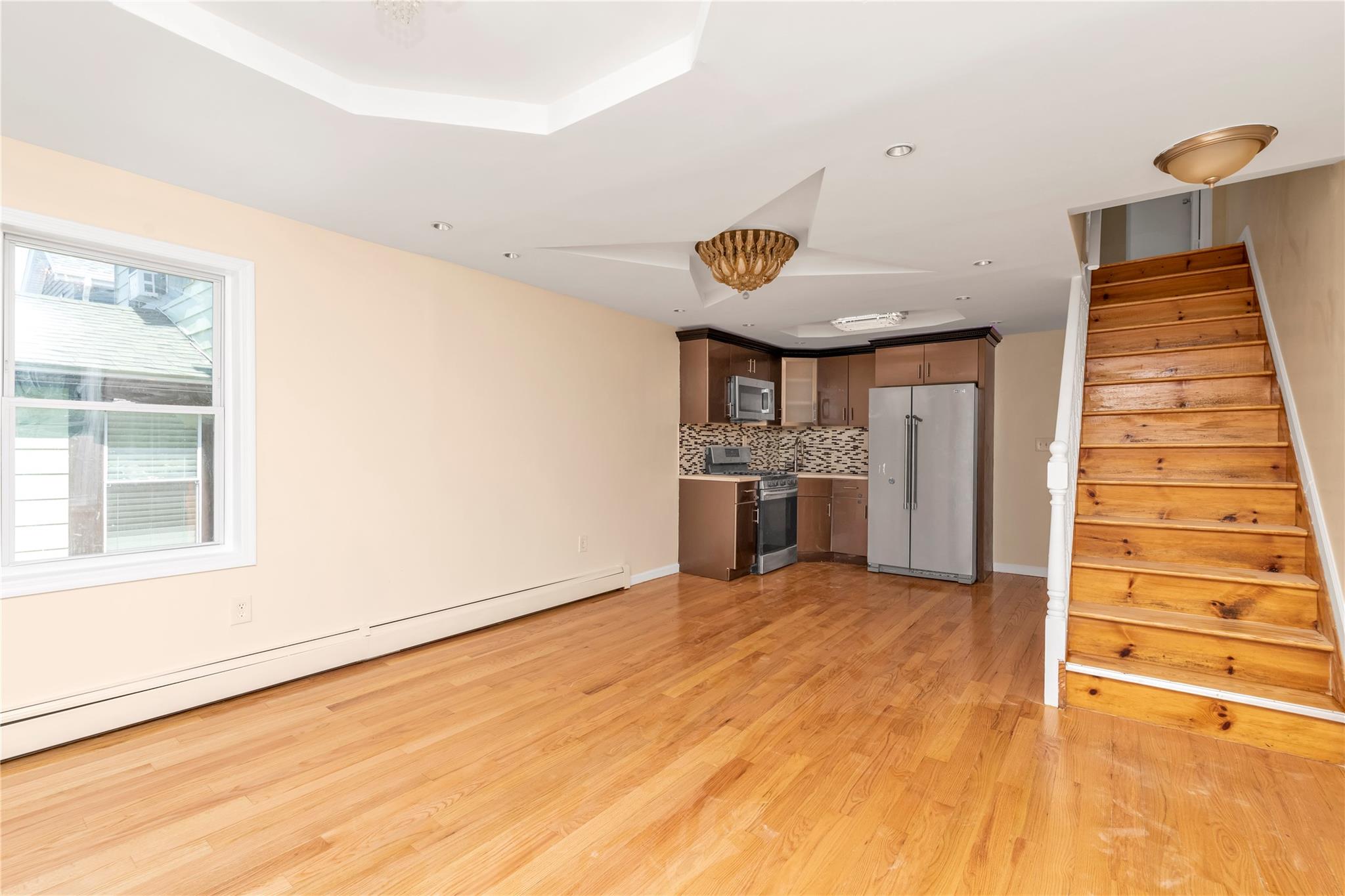 218-31 110 Avenue, Queens Village, New York image 5