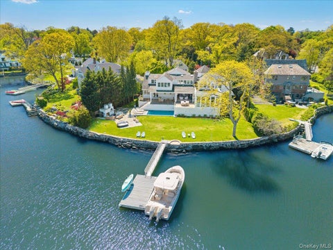 Homes For Sale - 15 Bishop Place<br/> Larchmont, NY 10538