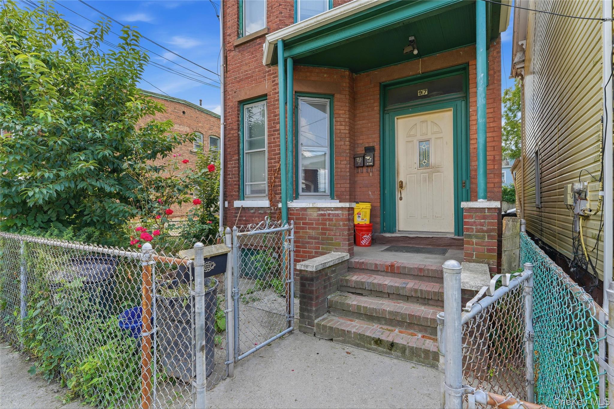 97 Courtney Avenue
