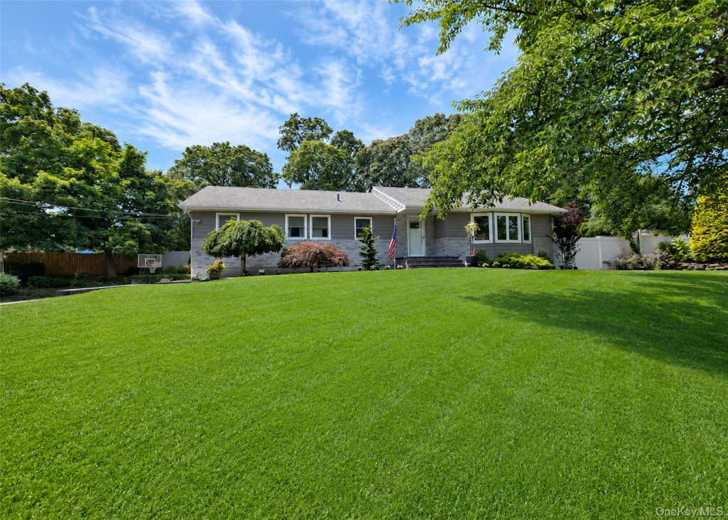 Photo of 108 Walnut Street, Lake Grove, NY 11755 (MLS # 1038107)