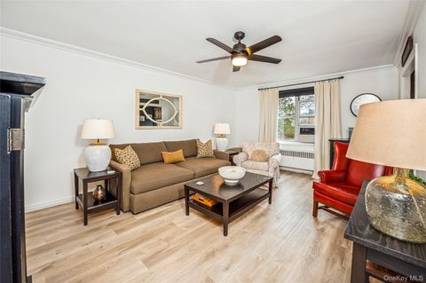 Homes For Sale - 781 Palmer Road #4F<br/> Bronxville, NY 10708