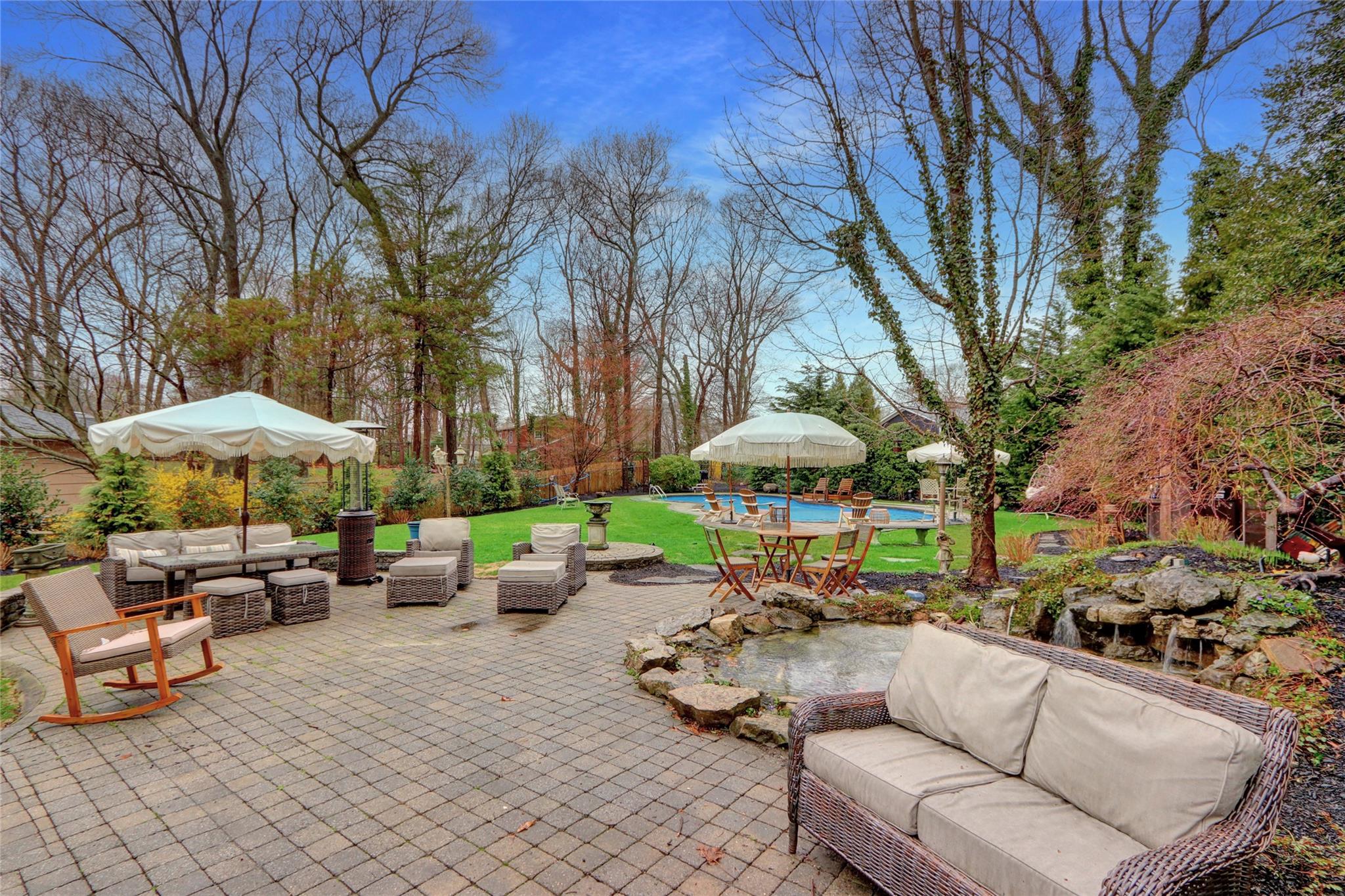 15 Marbeth Circle, Miller Place, New York image 5