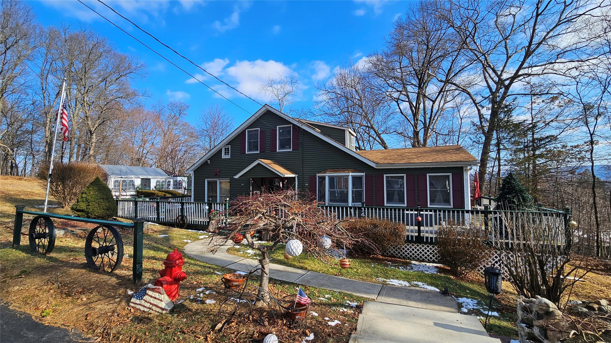 14 Skyline Trail, Salisbury Mills, New York image 1