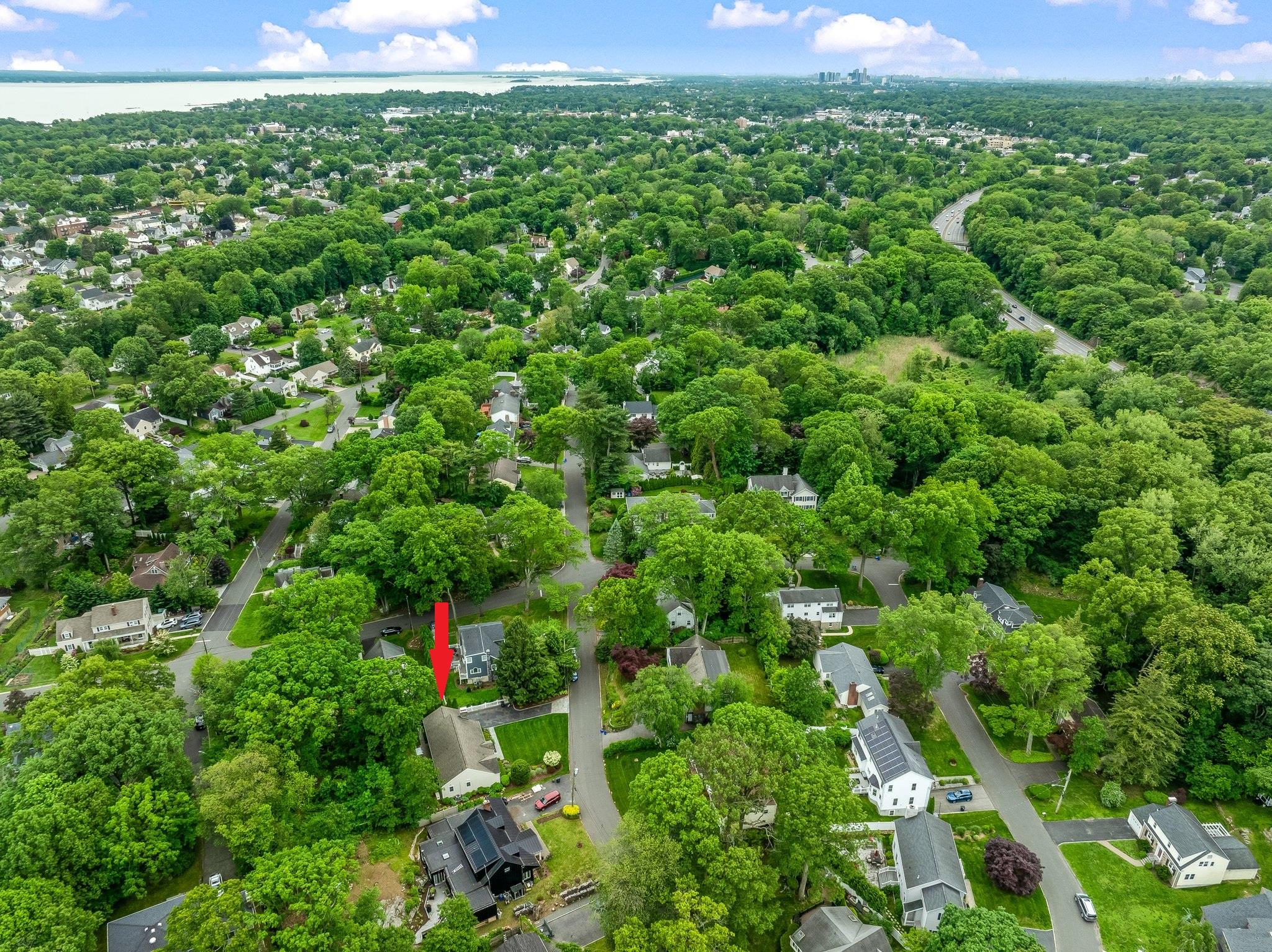 43 Bellain Avenue, Harrison, New York image 36