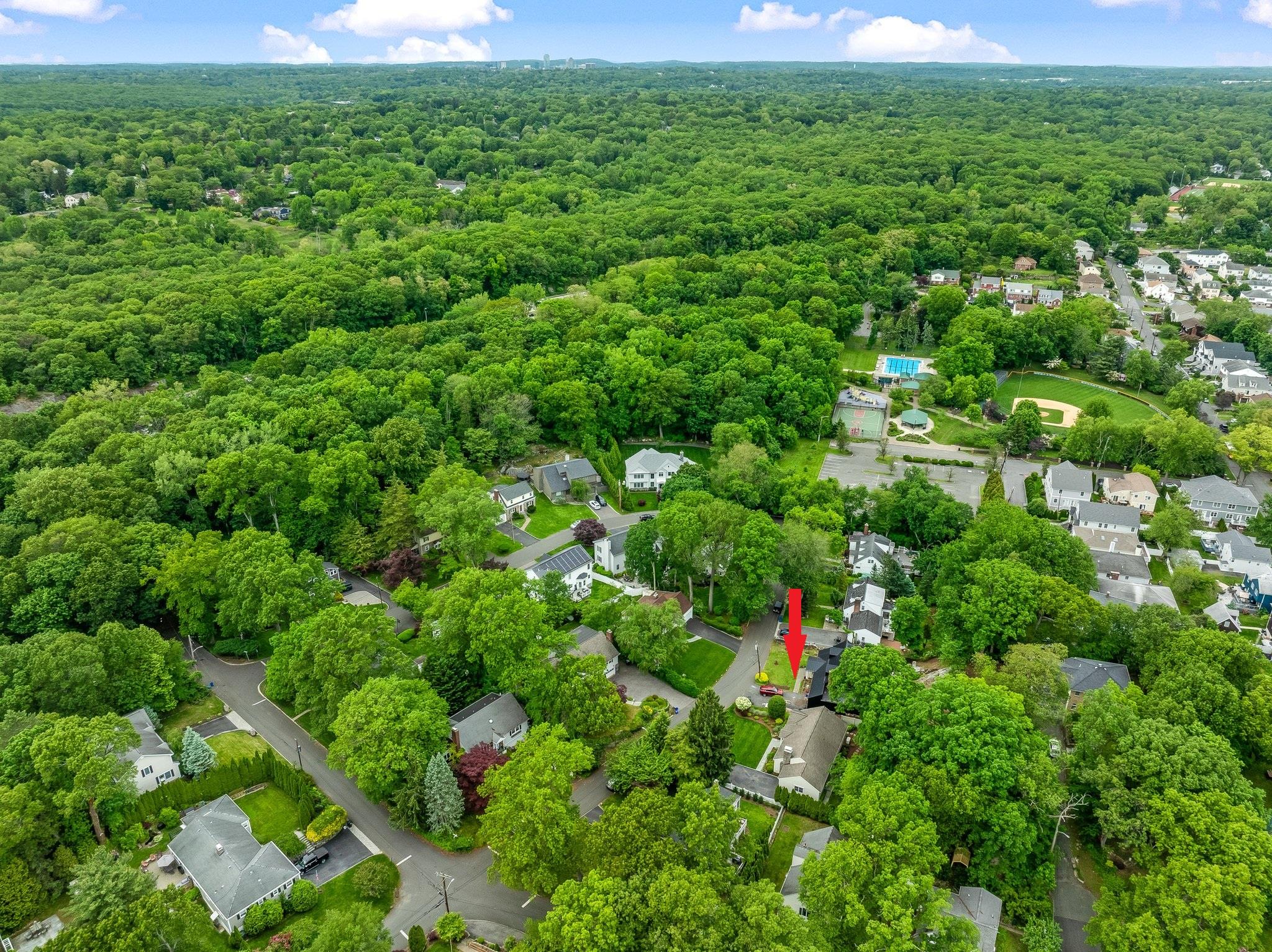 43 Bellain Avenue, Harrison, New York image 37