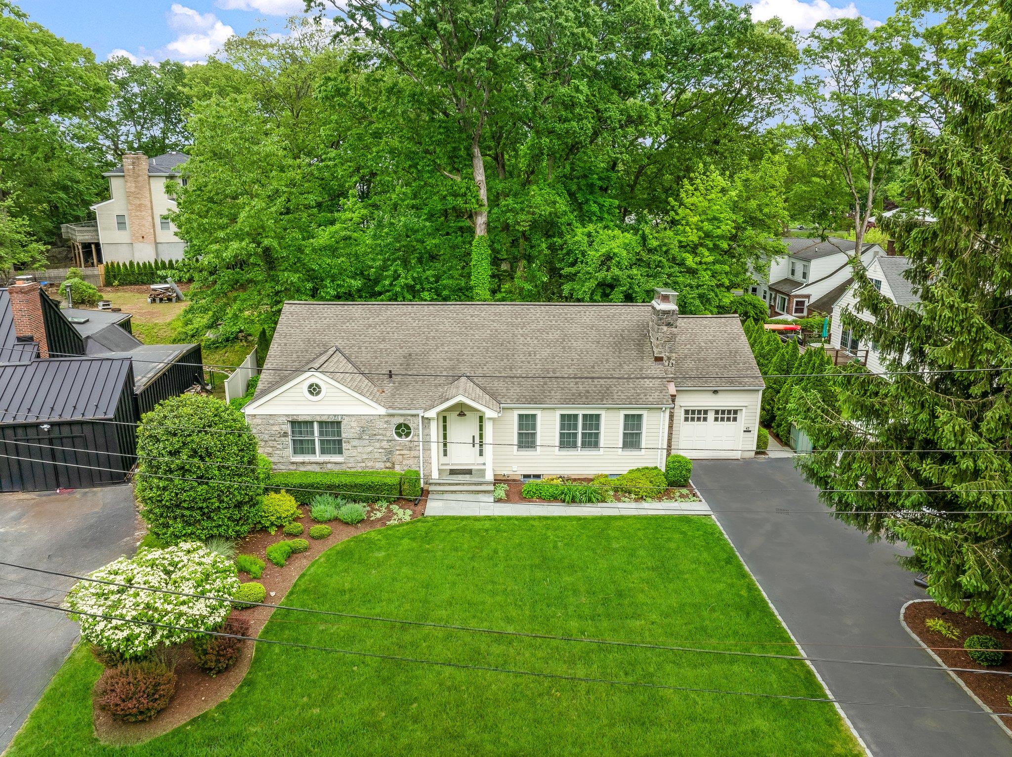 43 Bellain Avenue, Harrison, New York image 30