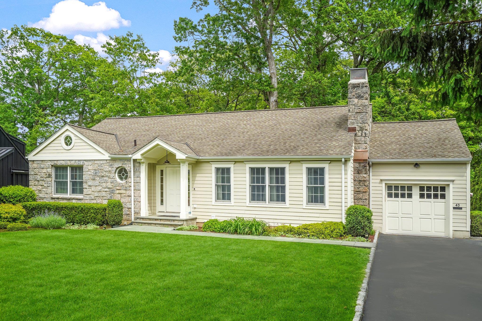 43 Bellain Avenue, Harrison, New York image 28