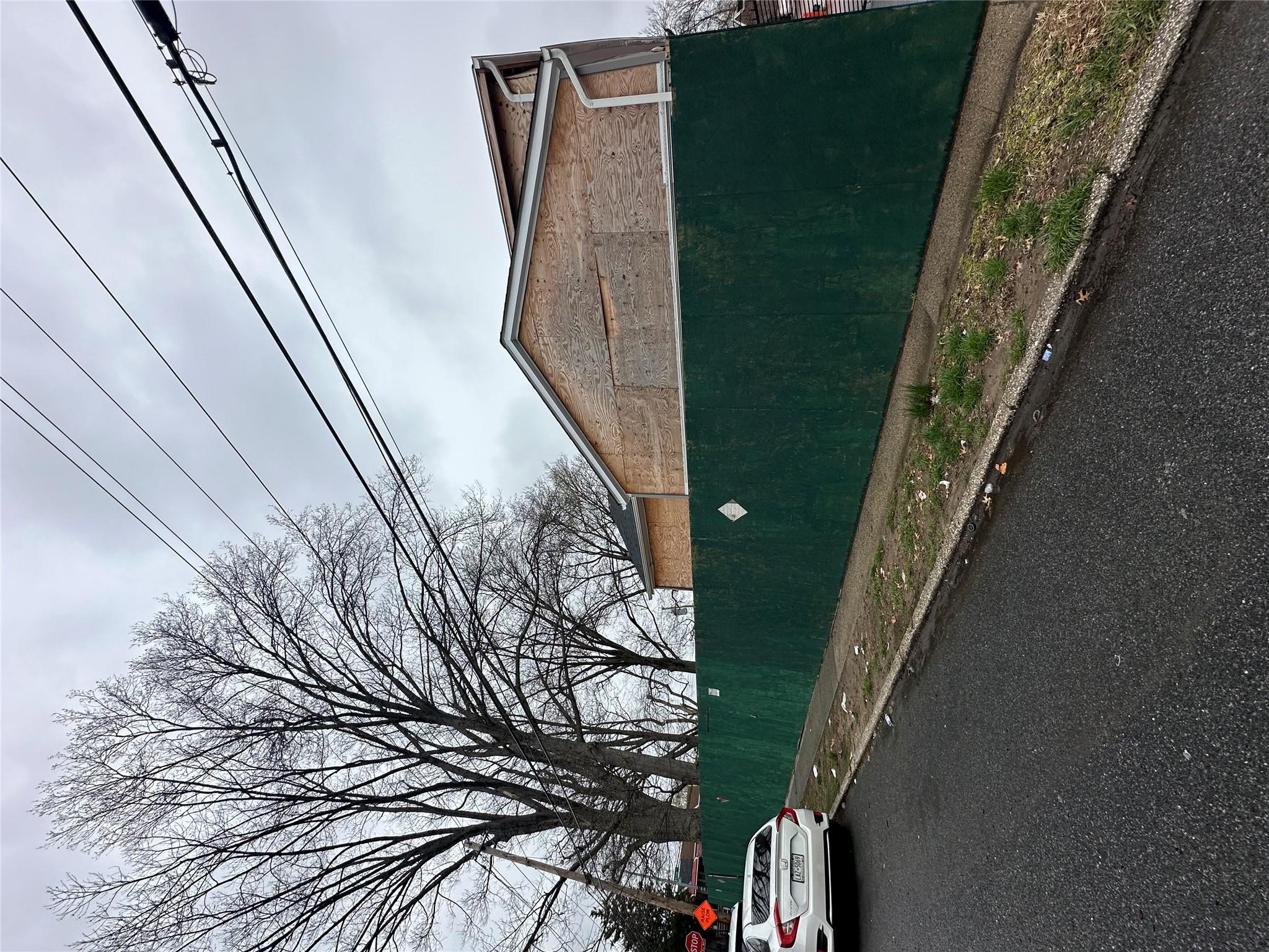 1274 Arnow Avenue, Bronx, New York image 3