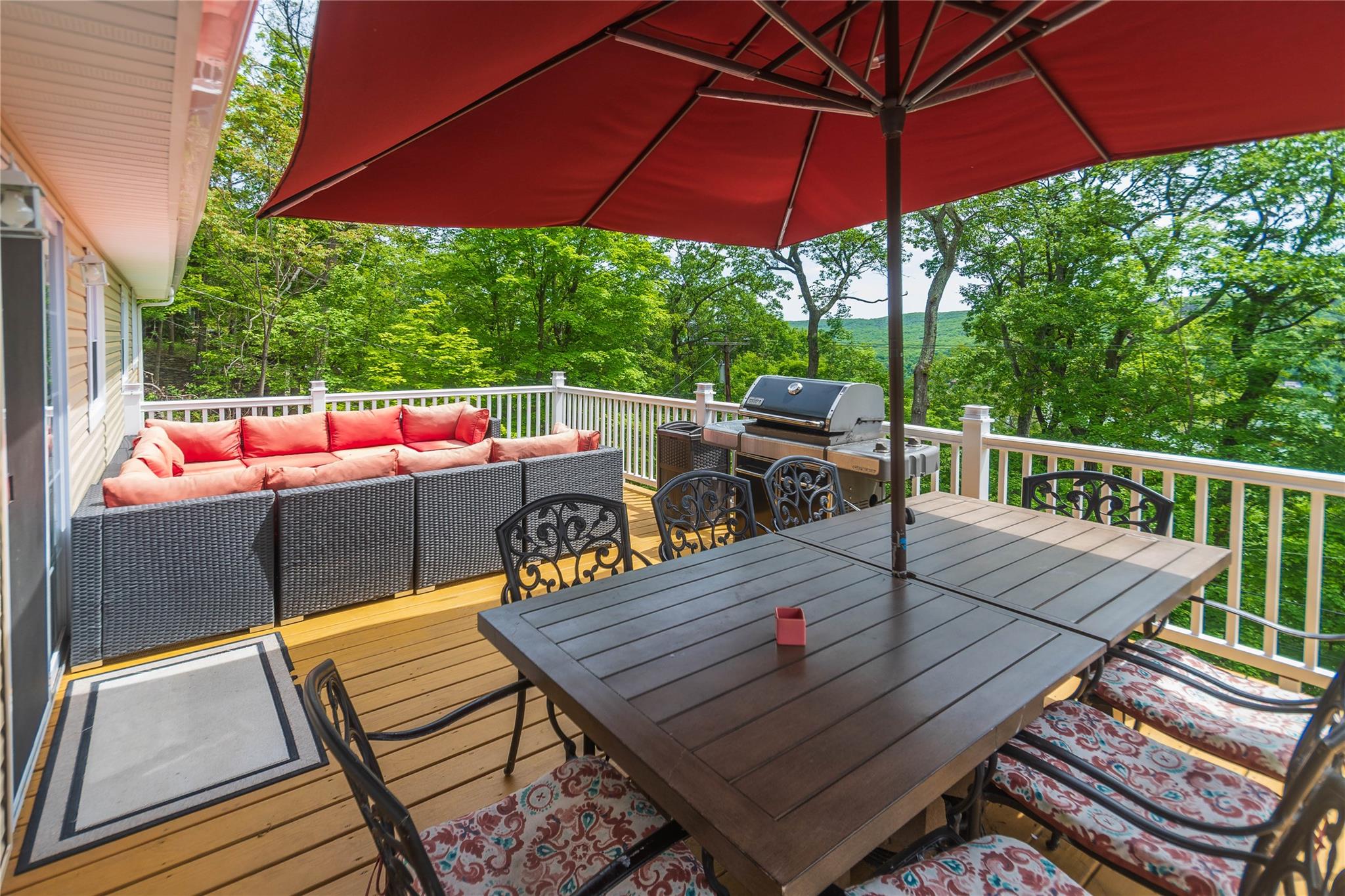 71 Deer Trail, Greenwood Lake, New York image 3
