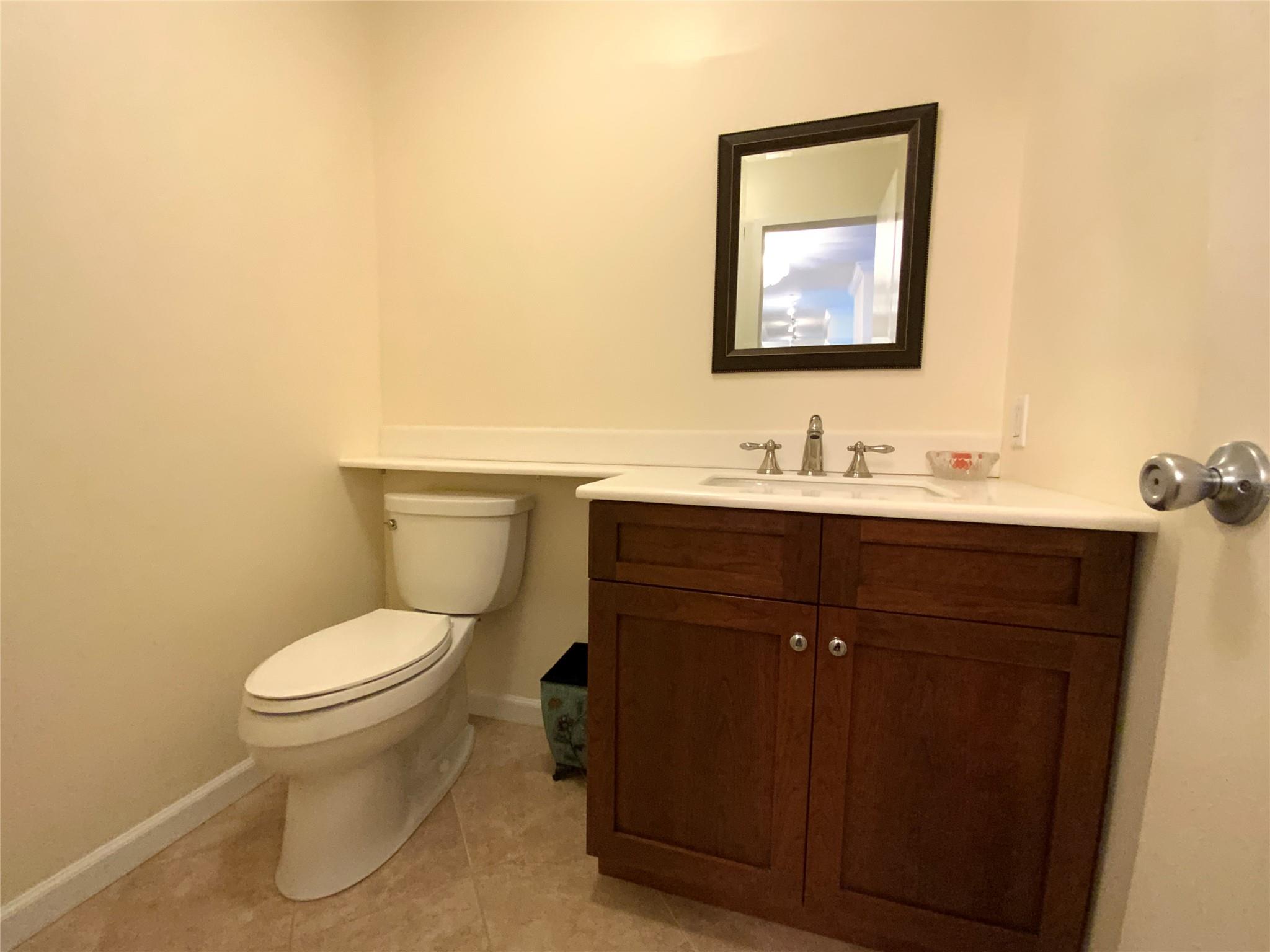 27010 Grand Central Parkway #15K, Floral Park, New York image 17