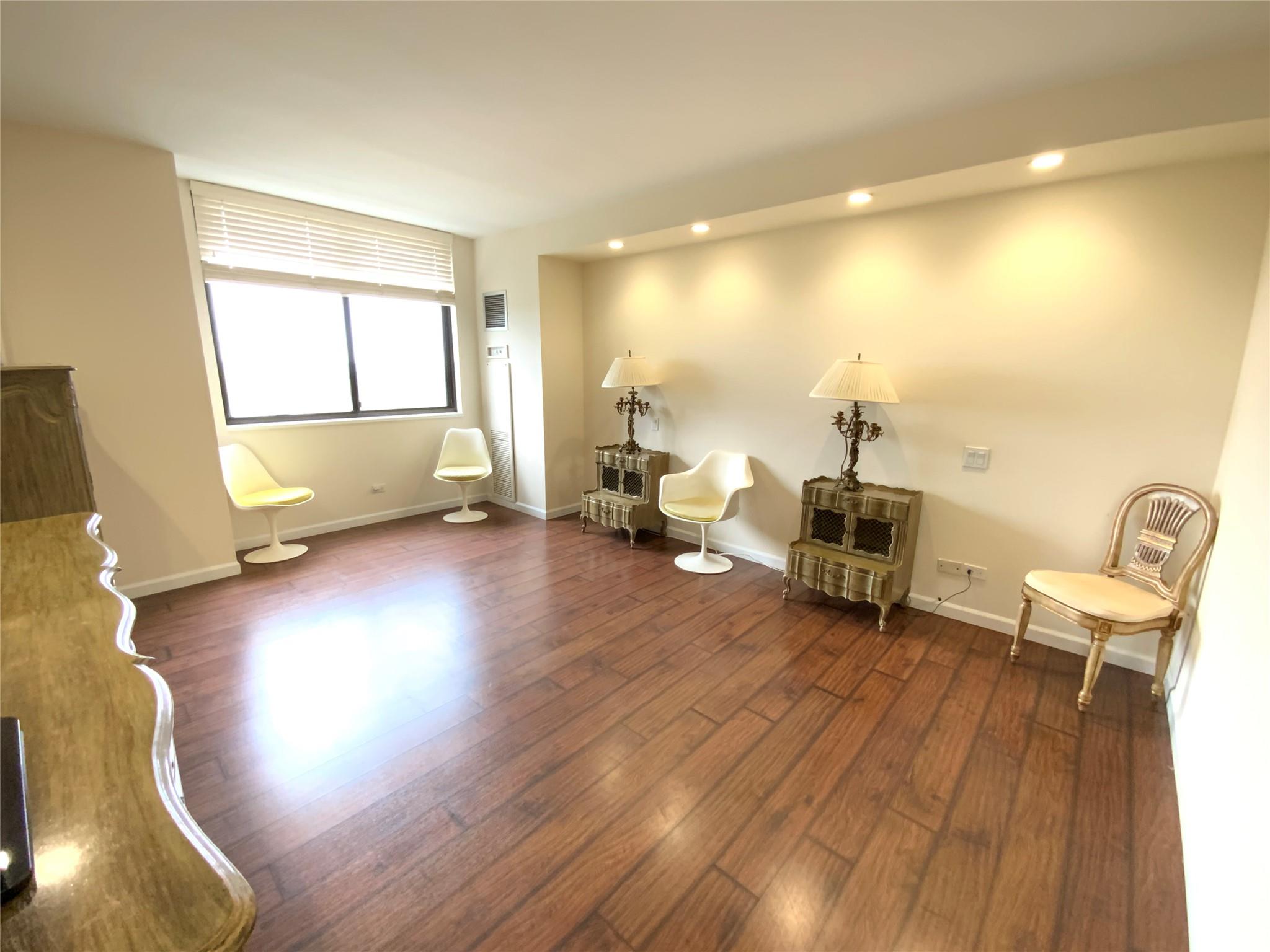 27010 Grand Central Parkway #15K, Floral Park, New York image 24