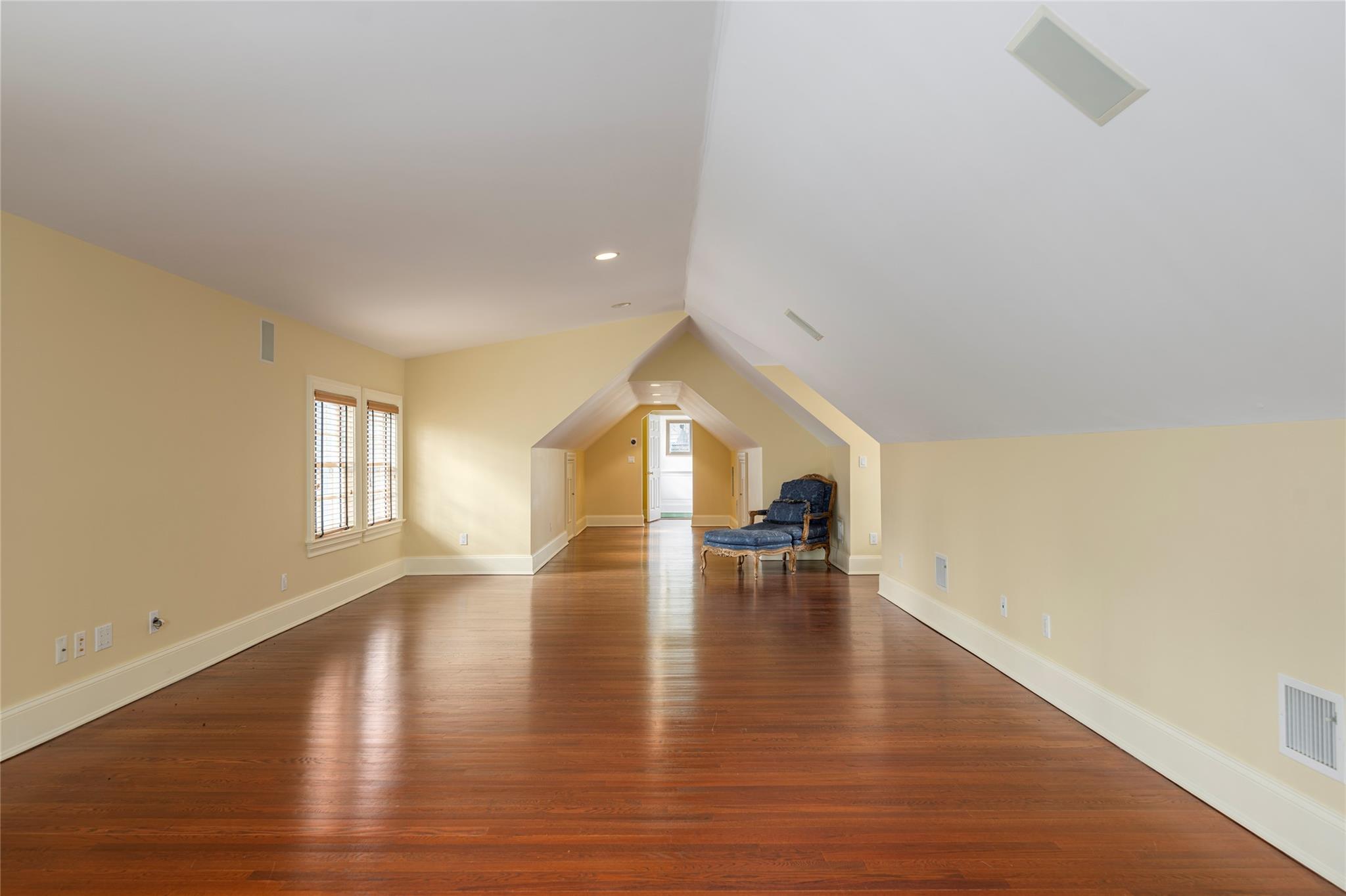 215 Bedford Banksville Road, Bedford, New York image 27
