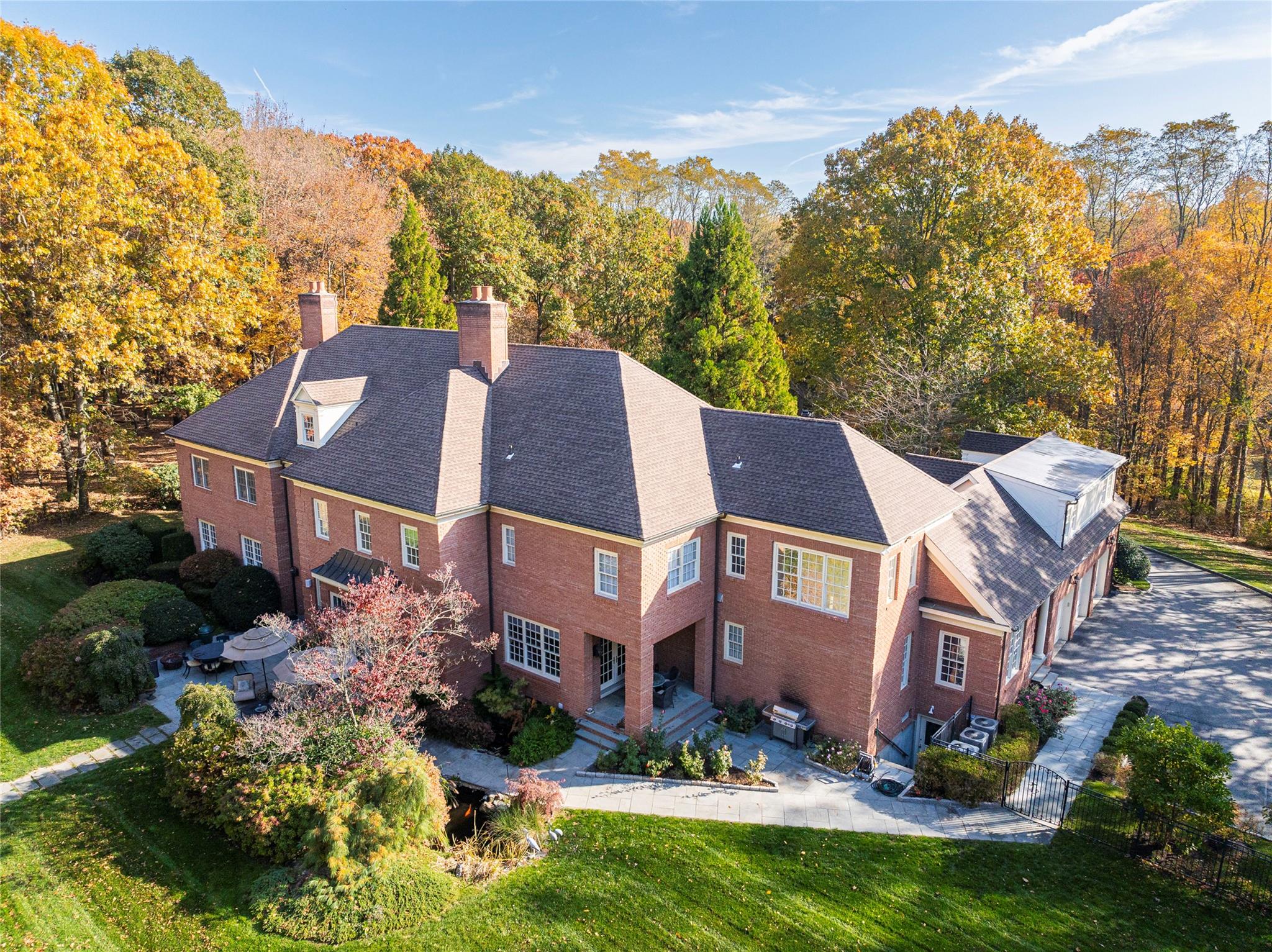 215 Bedford Banksville Road, Bedford, New York image 44