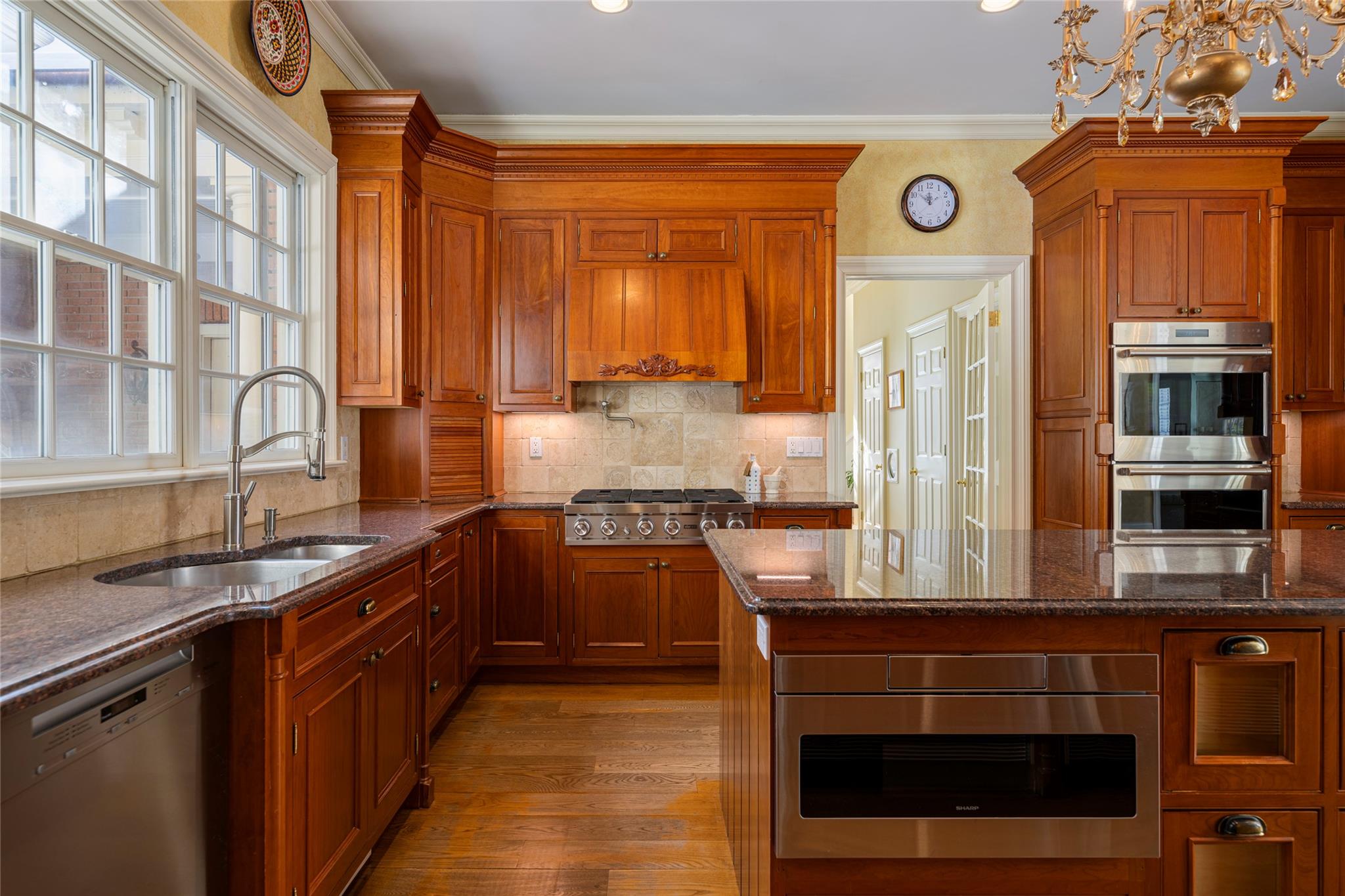 215 Bedford Banksville Road, Bedford, New York image 15