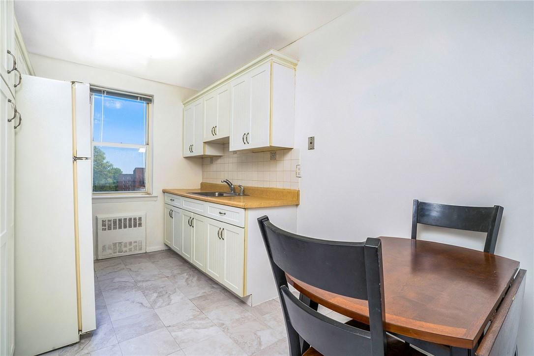 4380 Vireo Avenue 5D