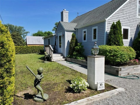 Homes For Rent - 6 White Lane<br/> Hampton Bays, NY 11946
