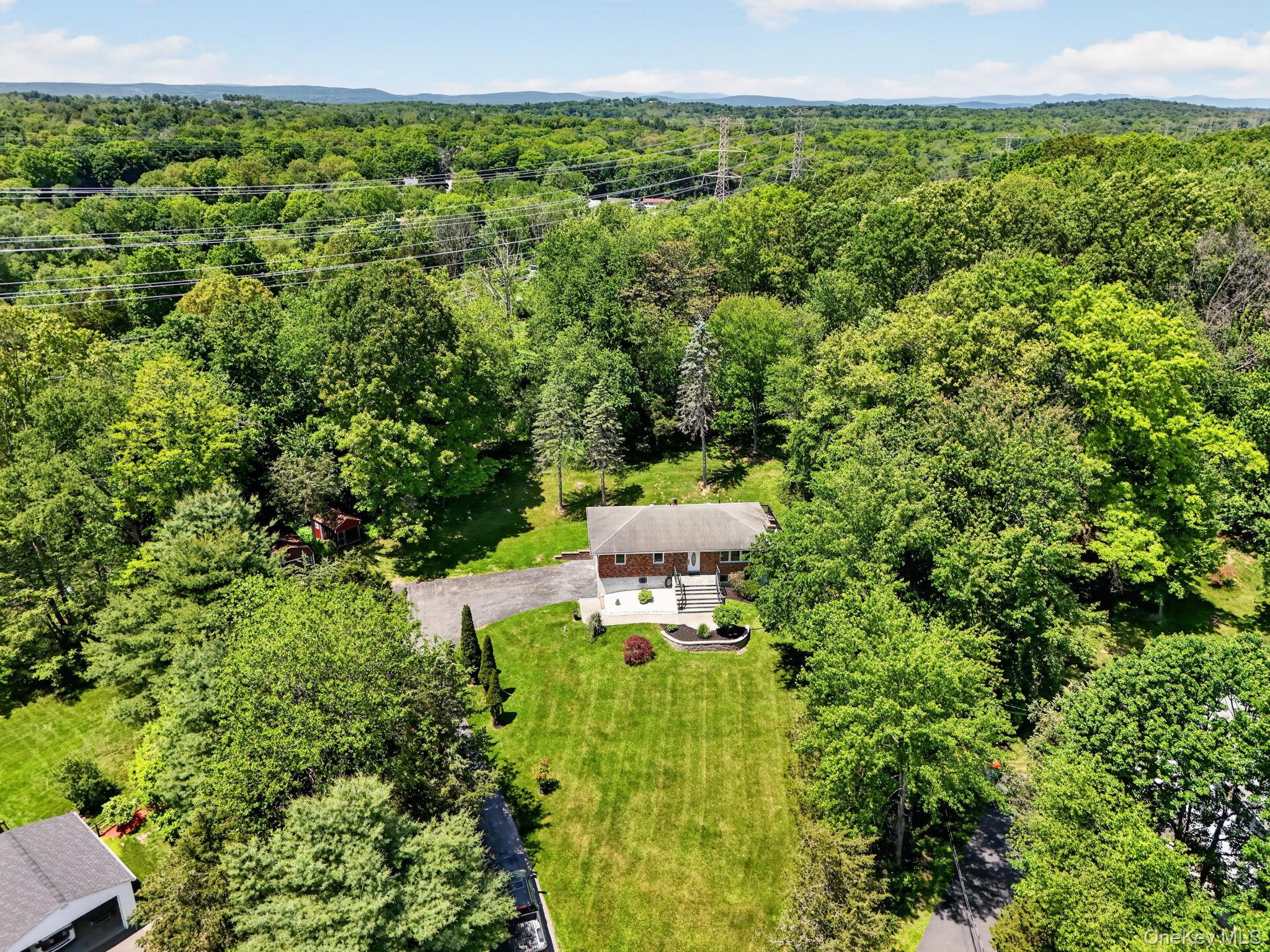 21 Crest Court