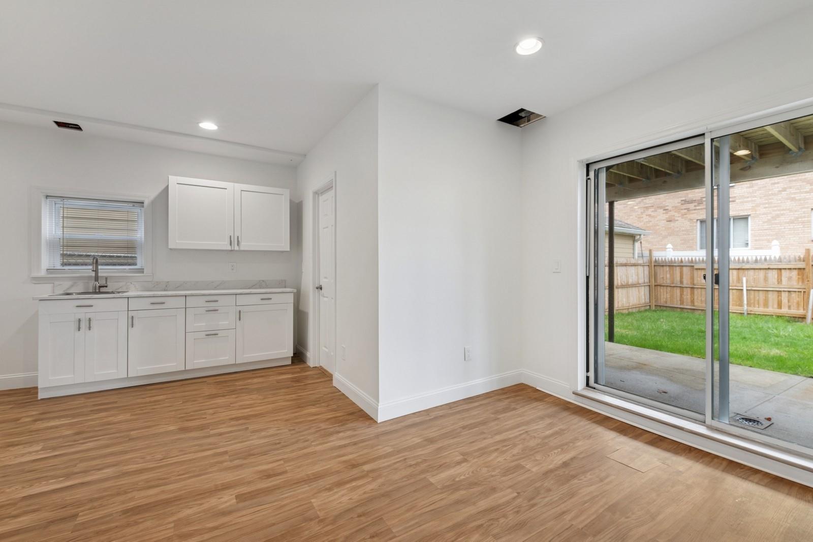 2665A Harding Ave Ave, Bronx, New York image 26