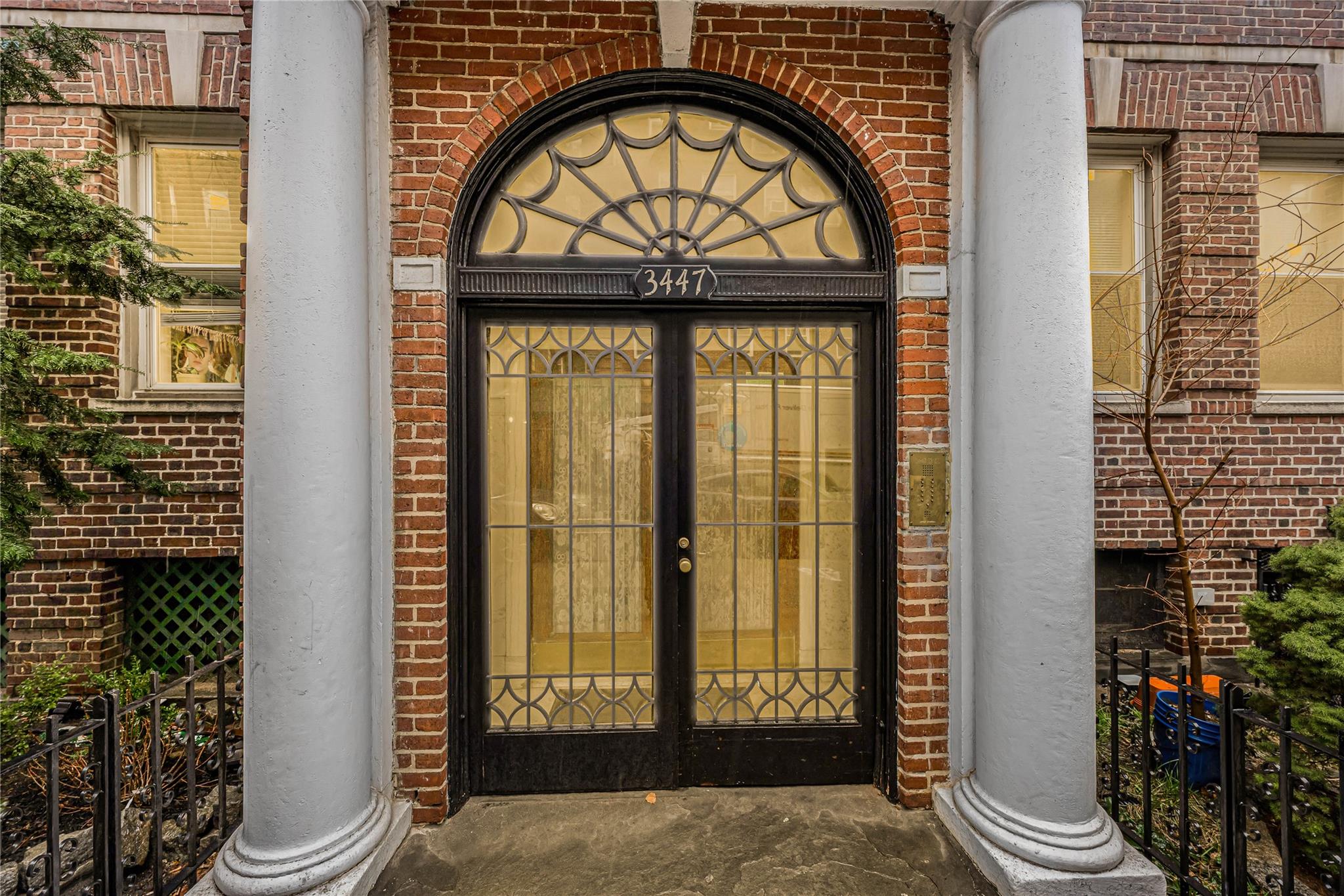 Property for Sale at 82nd St 42, Jackson Heights, Queens, NY - Bedrooms: 2 
Bathrooms: 1 
Rooms: 5  - $550,000