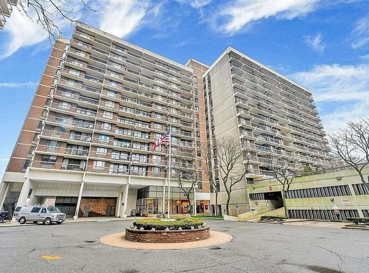 150-38 Union Turnpike #4K, Flushing, New York image 2