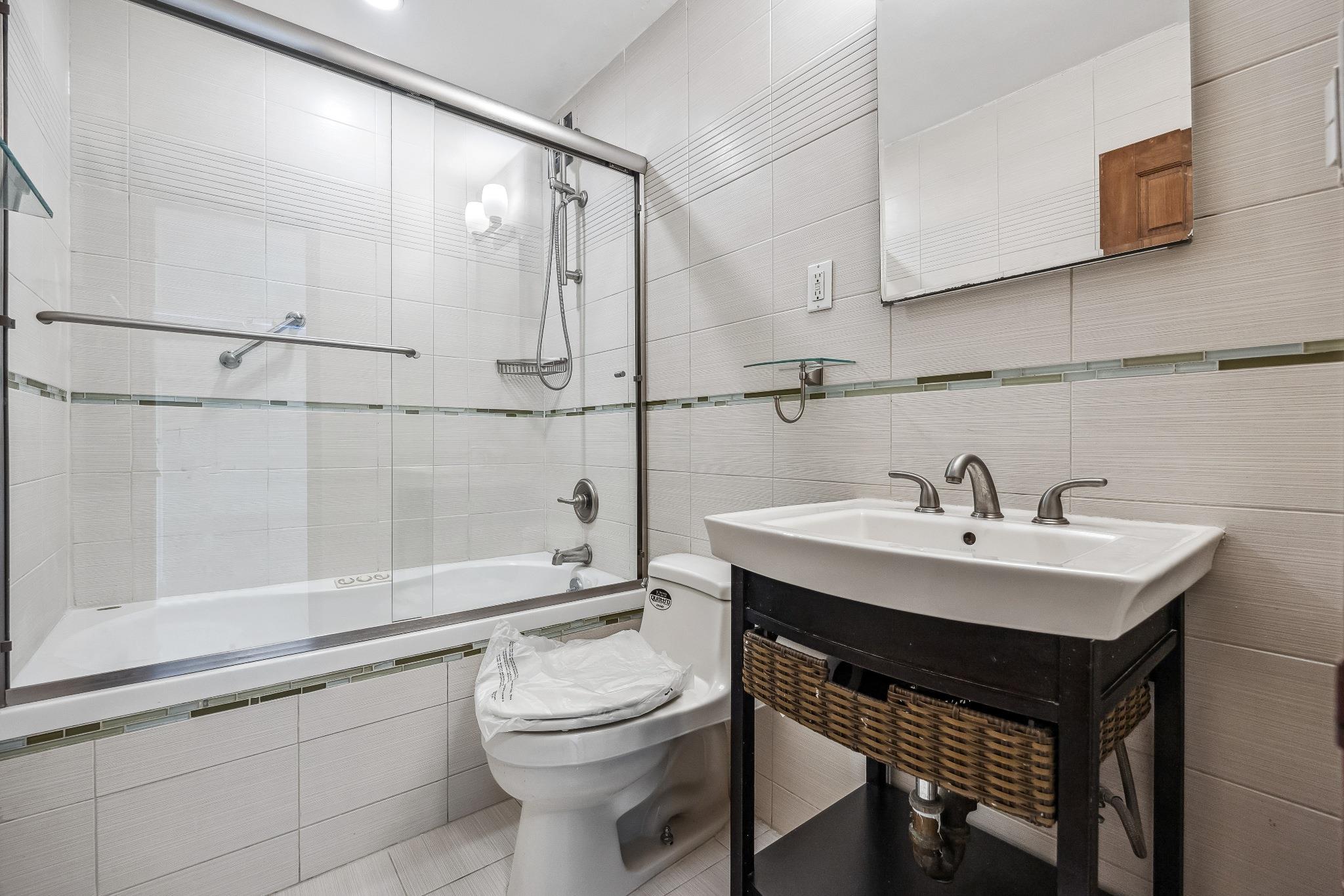 150-38 Union Turnpike #4K, Flushing, New York image 16