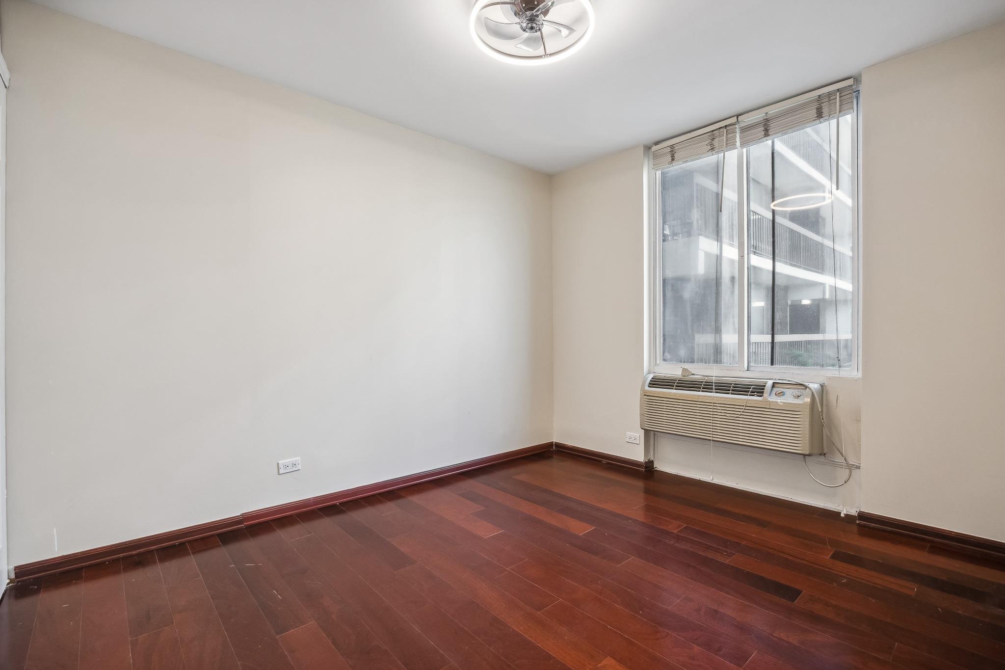 150-38 Union Turnpike #4K, Flushing, New York image 13