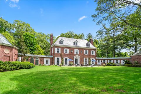 88 Wheatley Road Old Westbury NY 11568