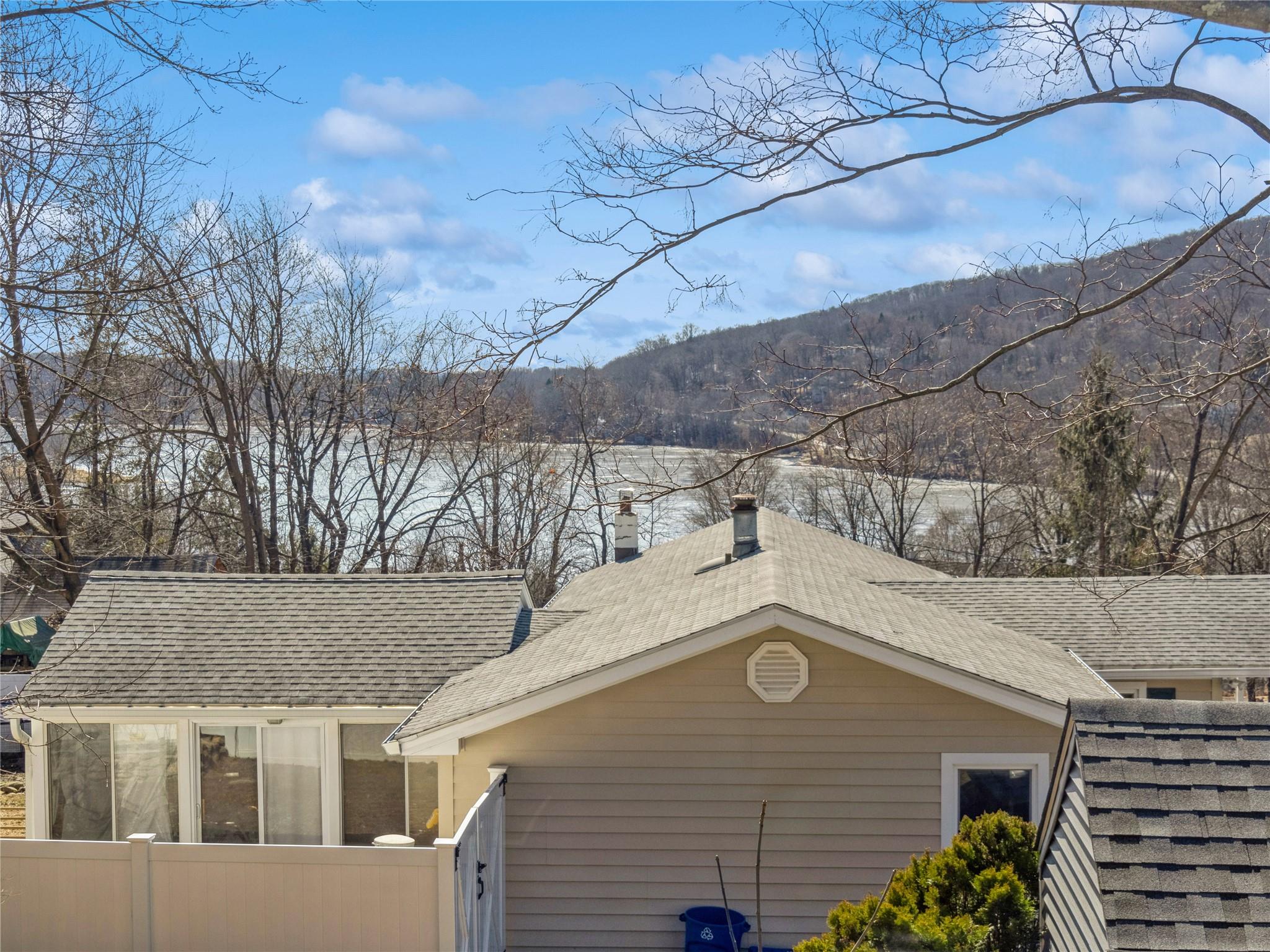 28 E Sussex Road, Carmel, New York image 10