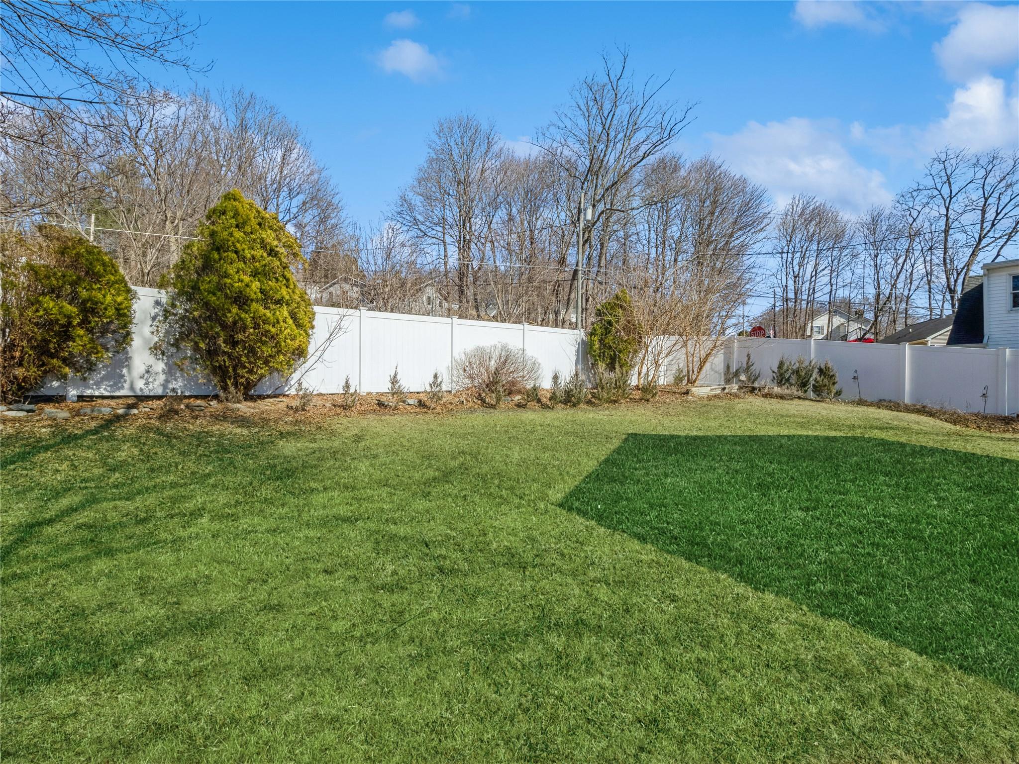 28 E Sussex Road, Carmel, New York image 28