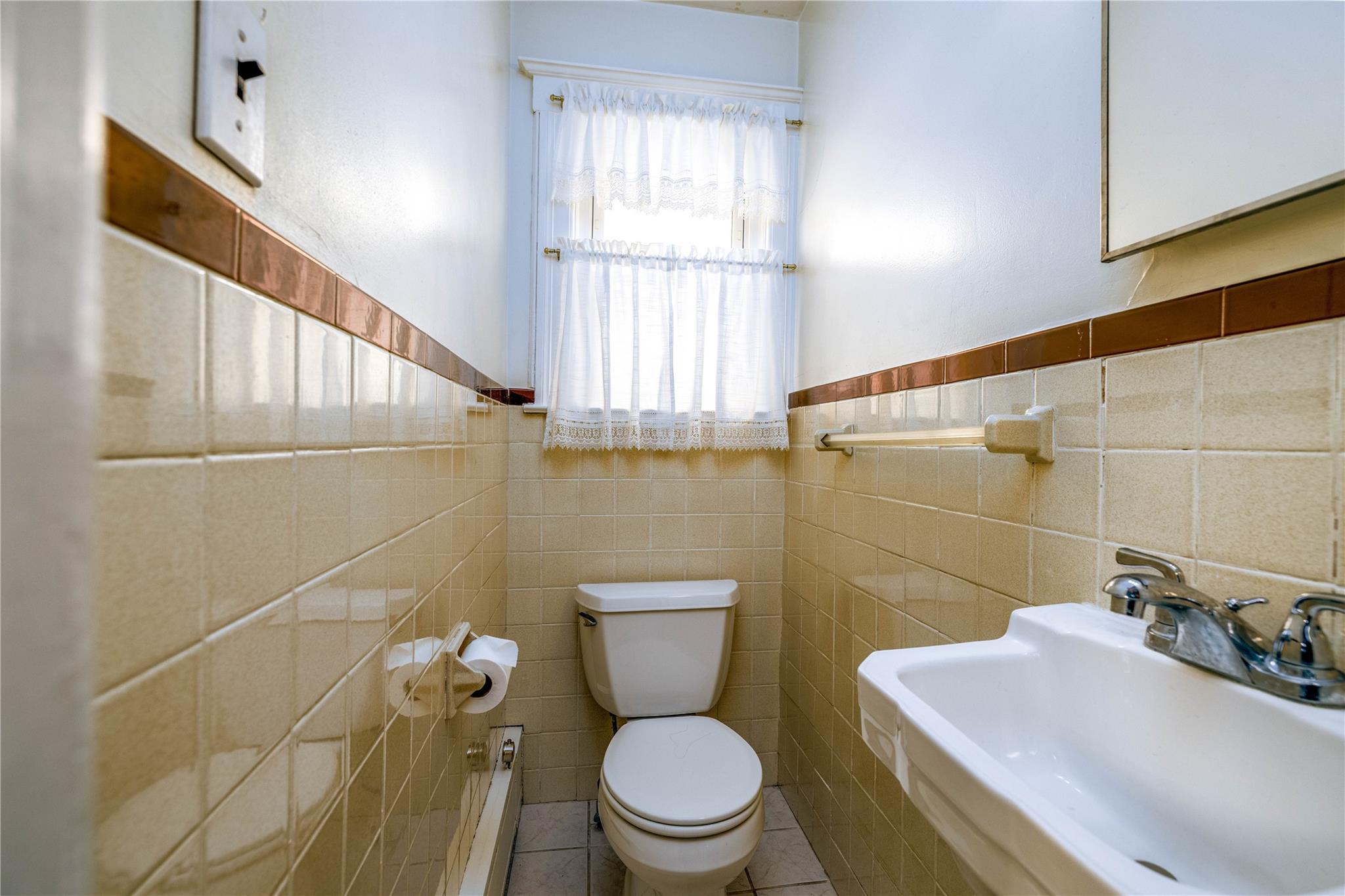 10540 92nd Street, Ozone Park, New York image 9